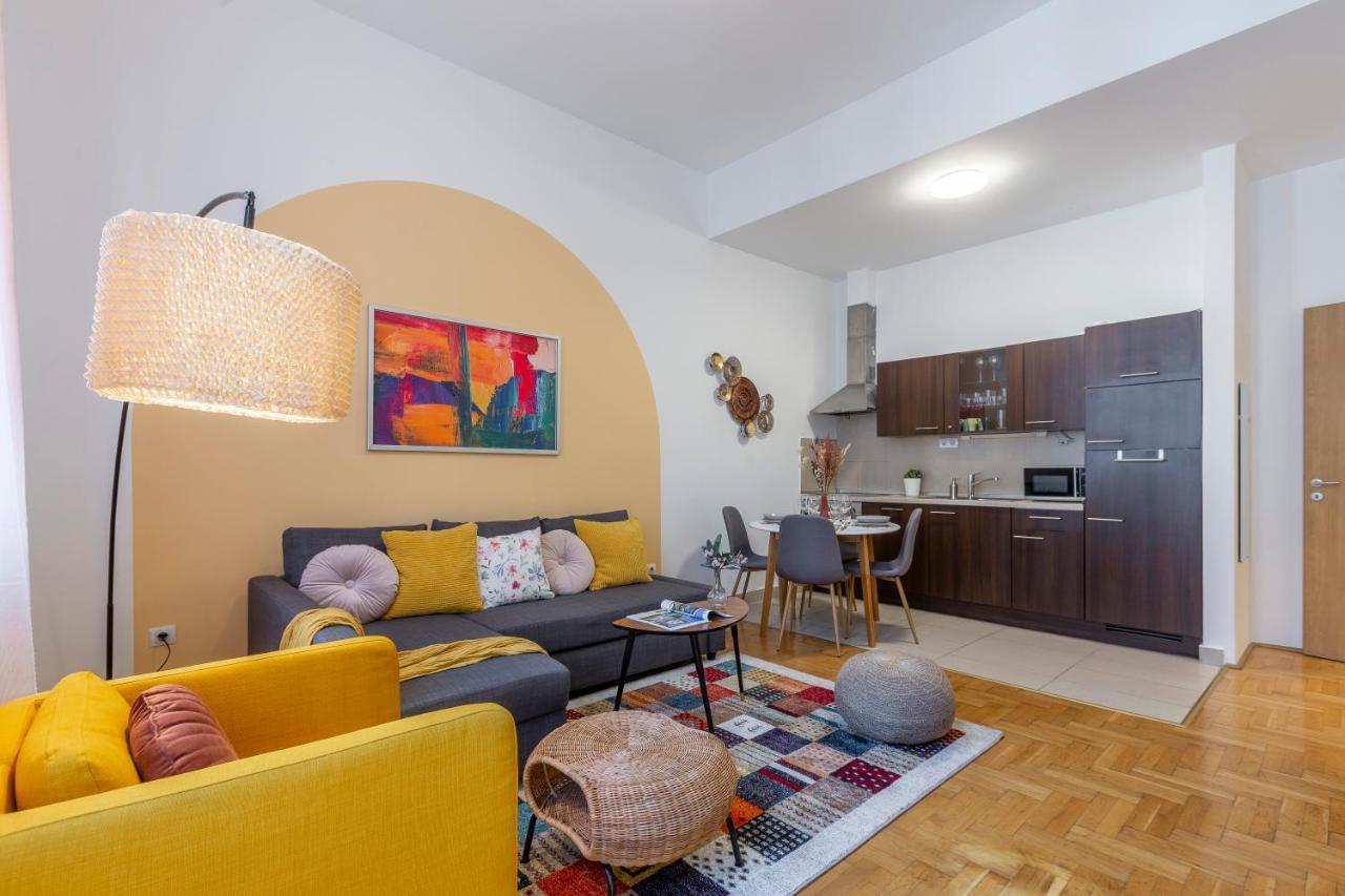 Central Gozsdu Apartment In The Party Street Budapeşte Dış mekan fotoğraf