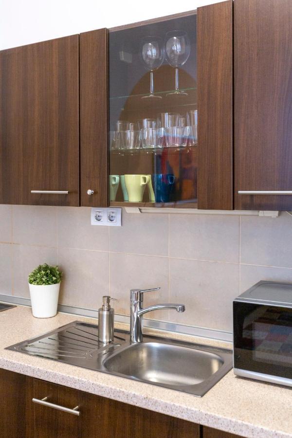 Central Gozsdu Apartment In The Party Street Budapeşte Dış mekan fotoğraf